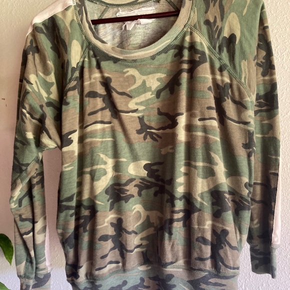 ACACIA Cotton Camo Sweatshirt - Picture 2 of 5